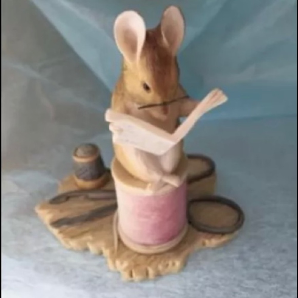 Border Fine Arts” Scottish Beatrix Potter Figures and Tins.